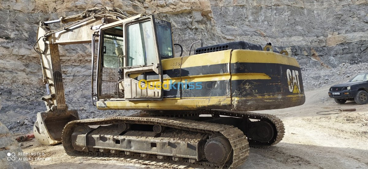 Pelle Caterpillar 325BL