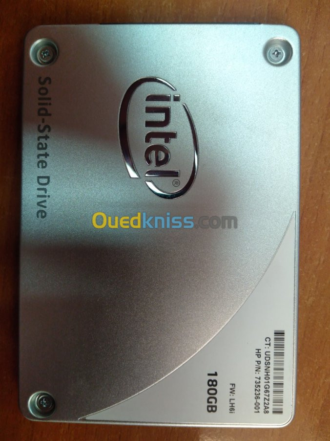 Disque Dur SSD 180 GB Pro 2500 series