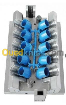 Moules à injection, injection moulds