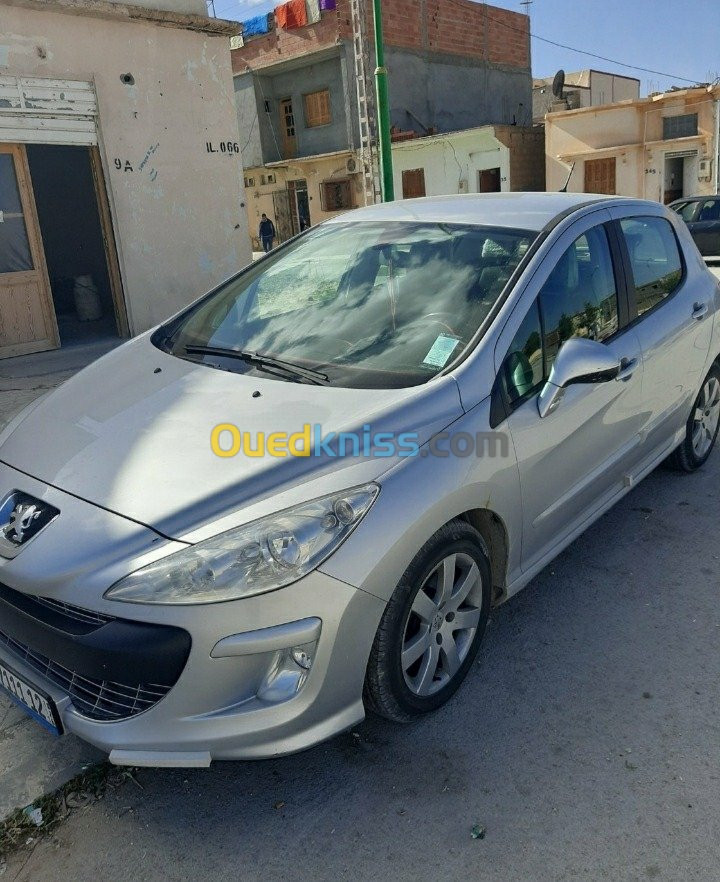 Peugeot 308 2011 