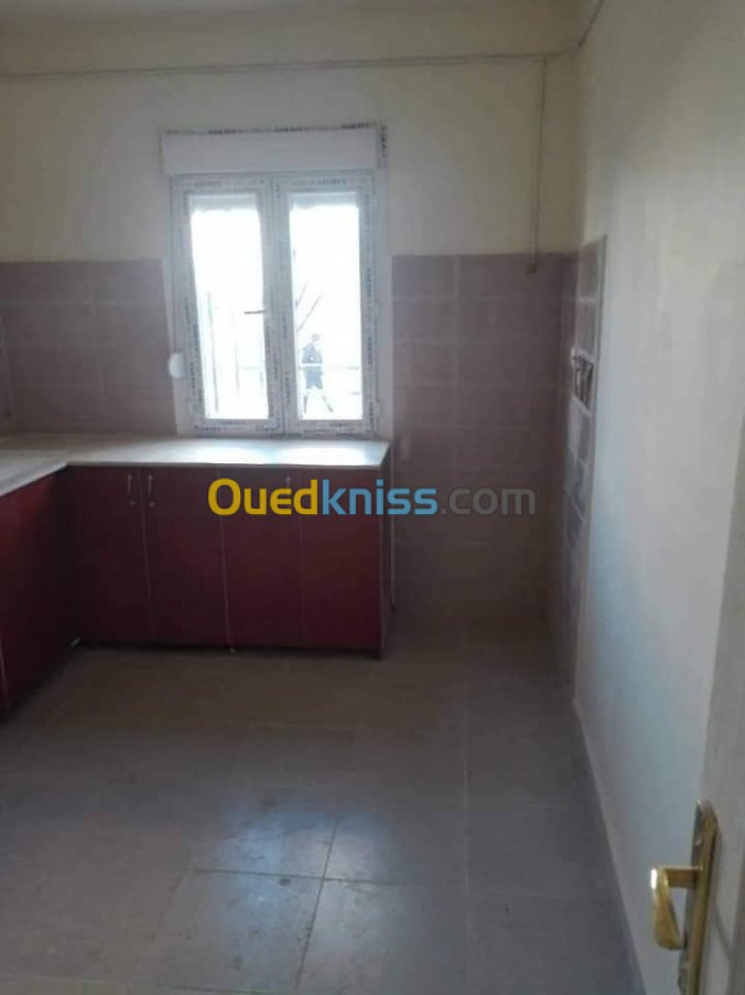 Vente Appartement F4 Batna Ain touta