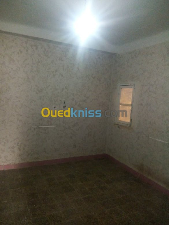 Vente bien immobilier Ouargla Sidi khouiled