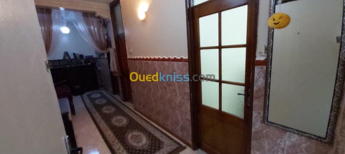 Vente Appartement F3 Tiaret Tiaret