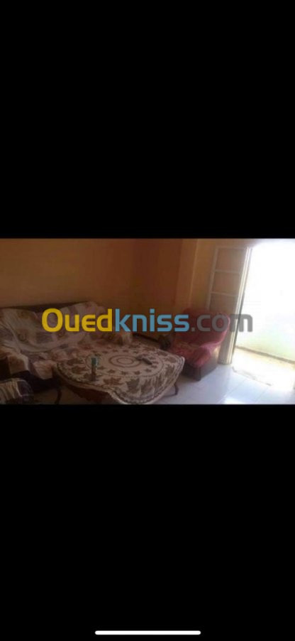 Location Appartement F4 Oran Ain el turck