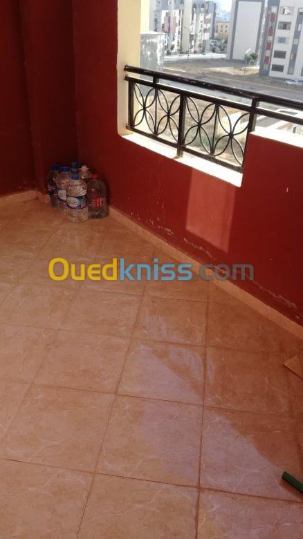 Location vacances Appartement F3 Mostaganem Mostaganem