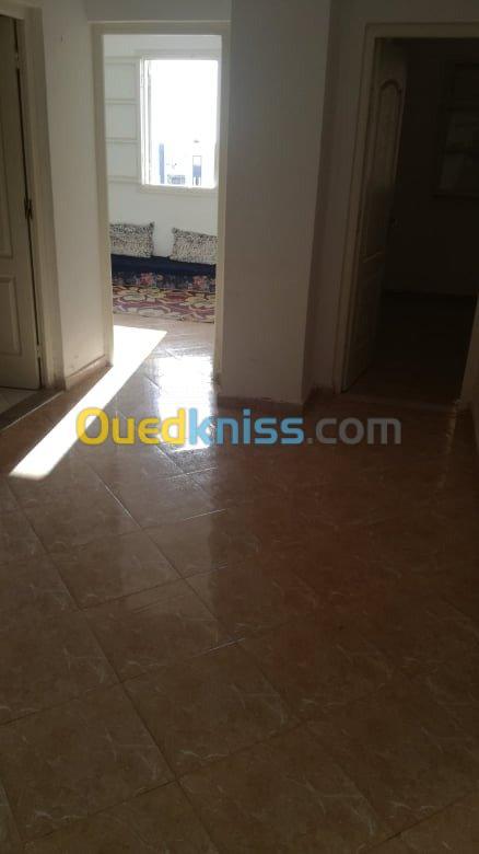 Location vacances Appartement F3 Mostaganem Mostaganem