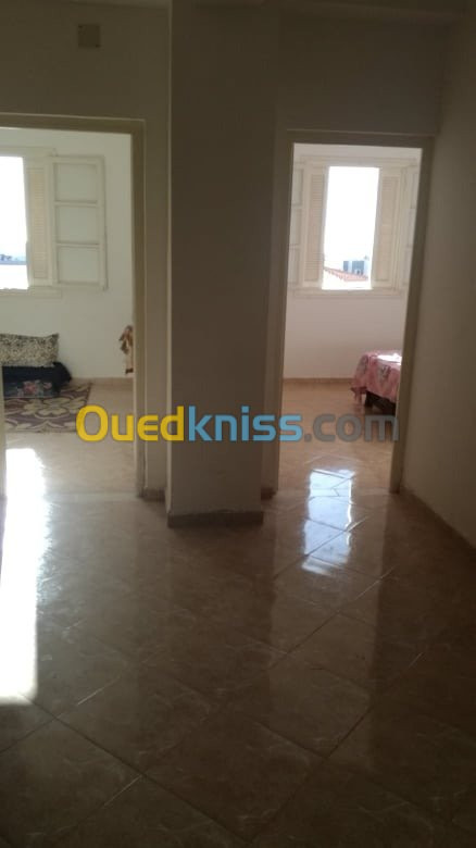 Location vacances Appartement F3 Mostaganem Mostaganem