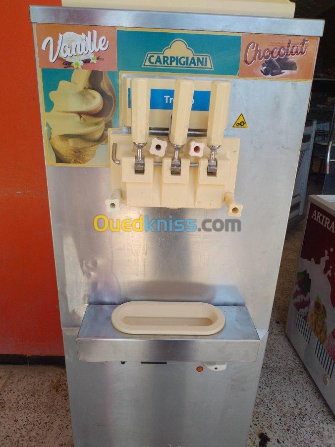  Carpigiani machine glace a crème