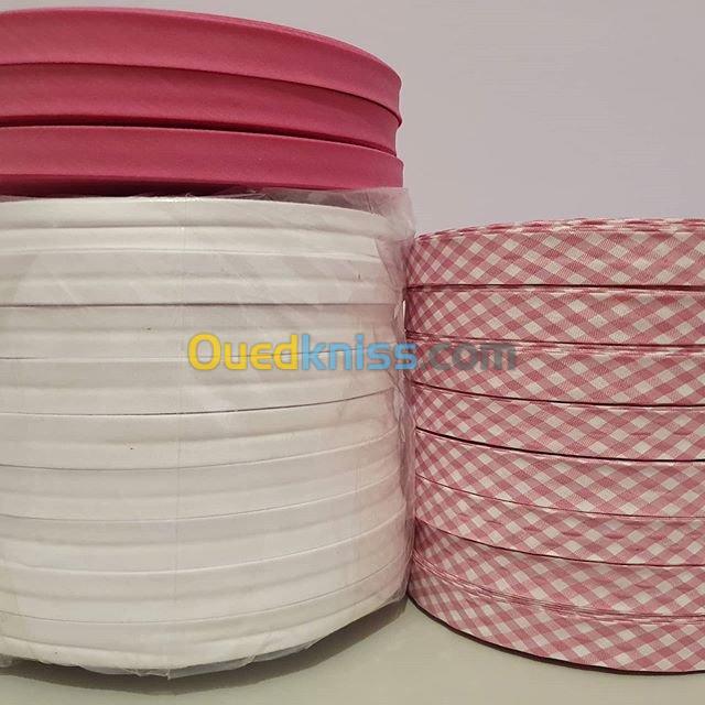 lot de tissu, articles pour tabliers 