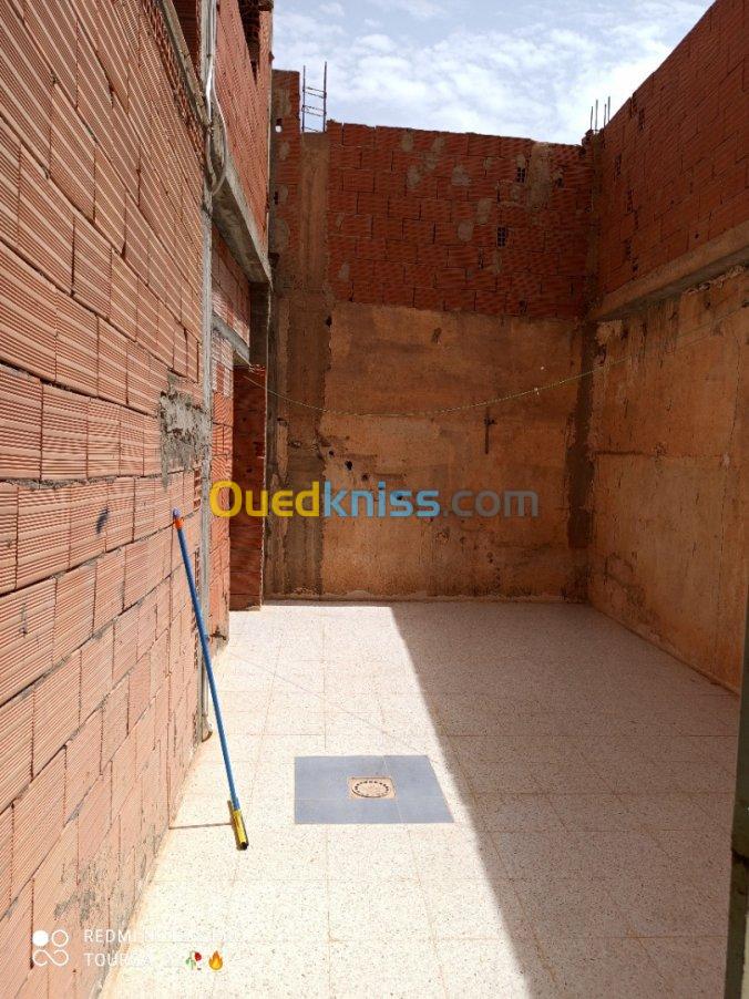 Vente Appartement F3 Tiaret Ain deheb