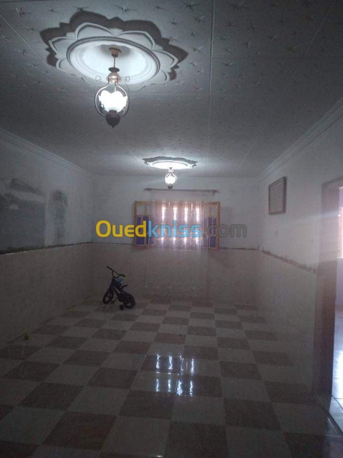 Vente Appartement F4 Biskra Sidi okba