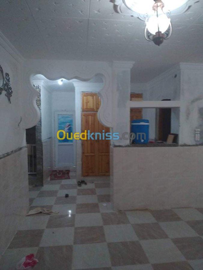 Vente Appartement F4 Biskra Sidi okba