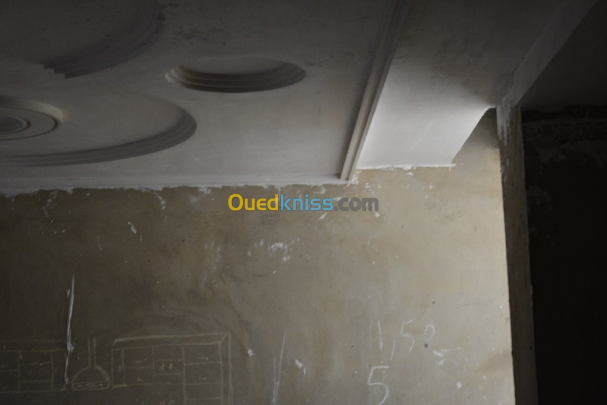 Vente Appartement F4 Mostaganem Mezghrane