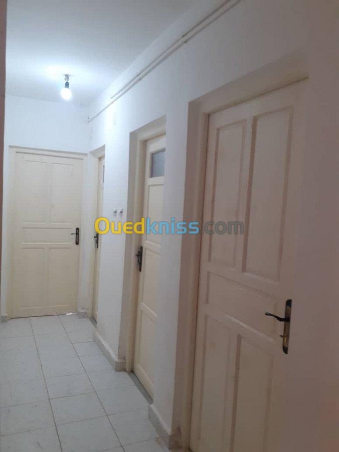 Echange Appartement F3 Alger Ain benian