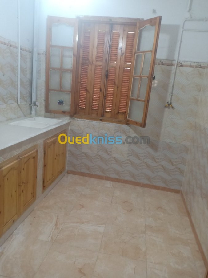 Location Appartement F4 Souk ahras Souk ahras