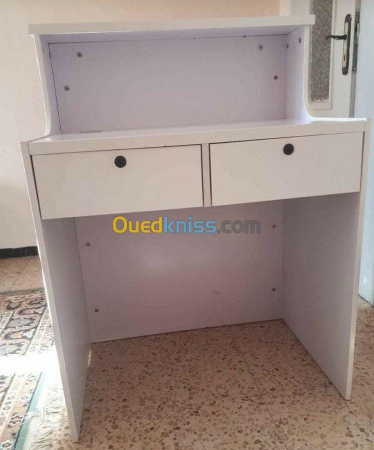 Bureau Bois Malaisien