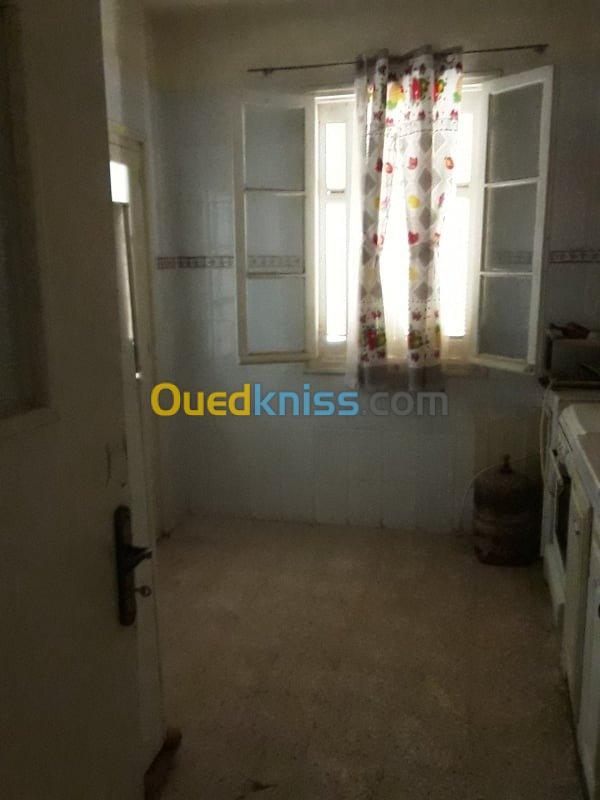 Vente Appartement F3 Bejaia Tichy