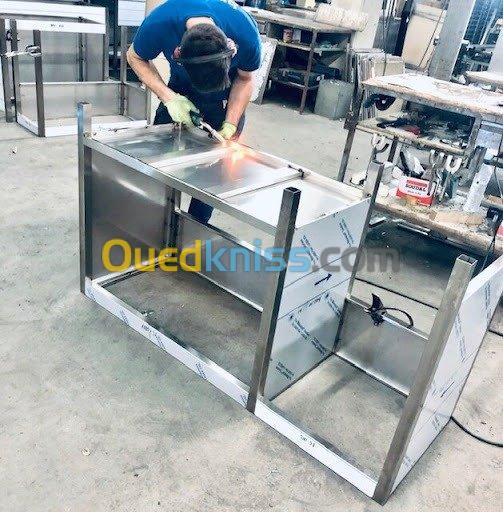 fabrication de meubles en INOX