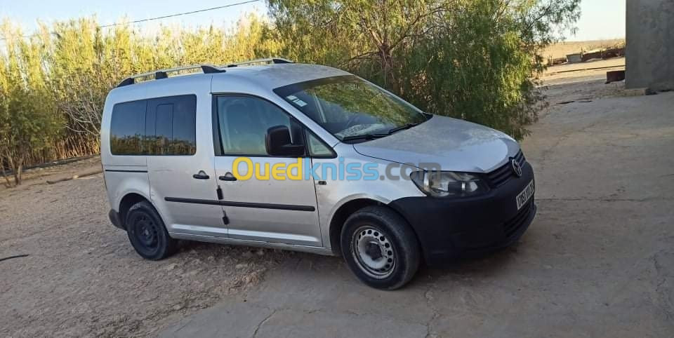 Volkswagen Caddy 2011 