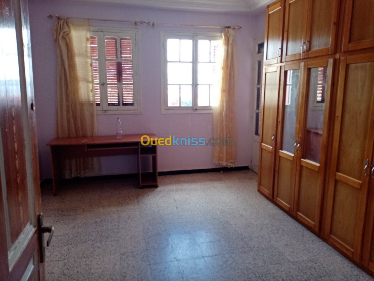 Location Niveau De Villa F4 Tizi ouzou Abi youcef