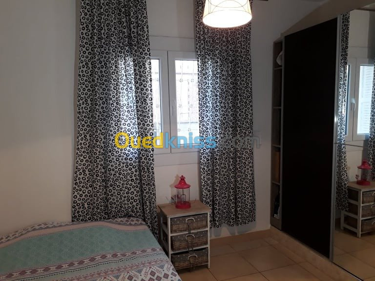 Vente Appartement F4 Alger Bordj el bahri