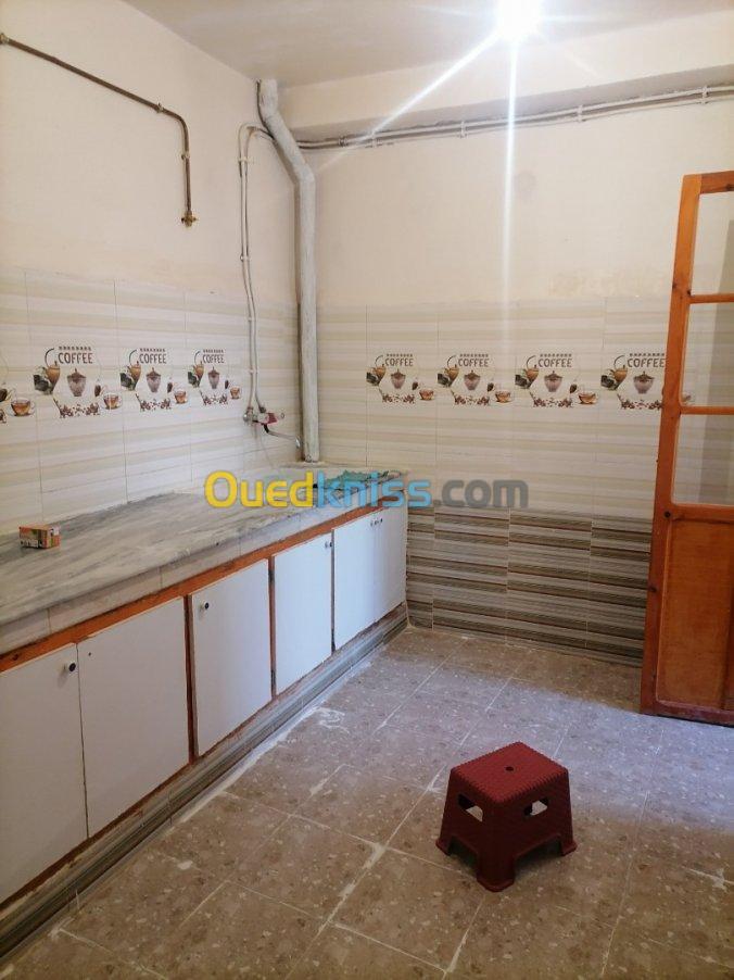 Vente Appartement F3 Bechar Bechar