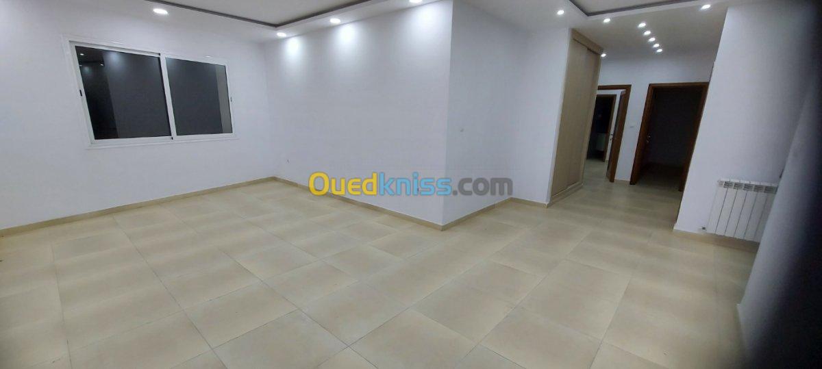 Location Appartement F4 Alger El mouradia