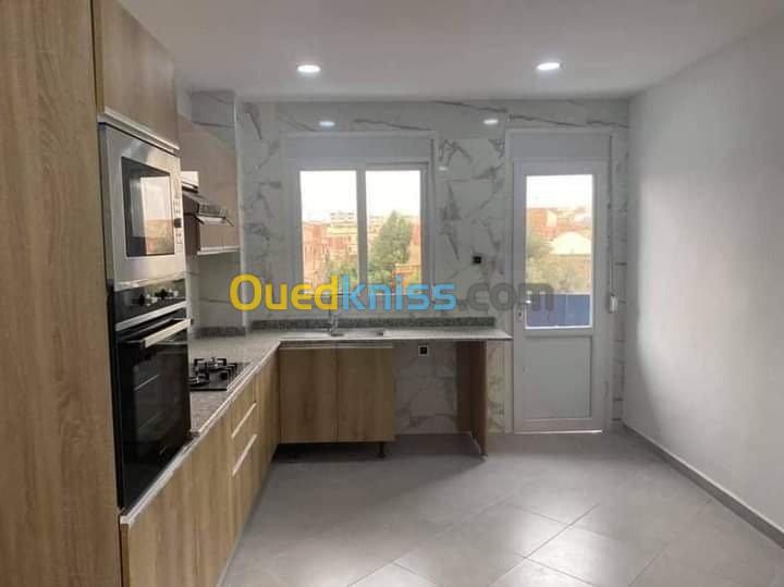 Vente Appartement F3 Relizane Oued rhiou