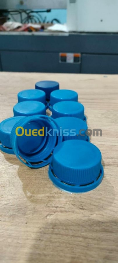 BOUCHONS en plastique diamètre 38mm