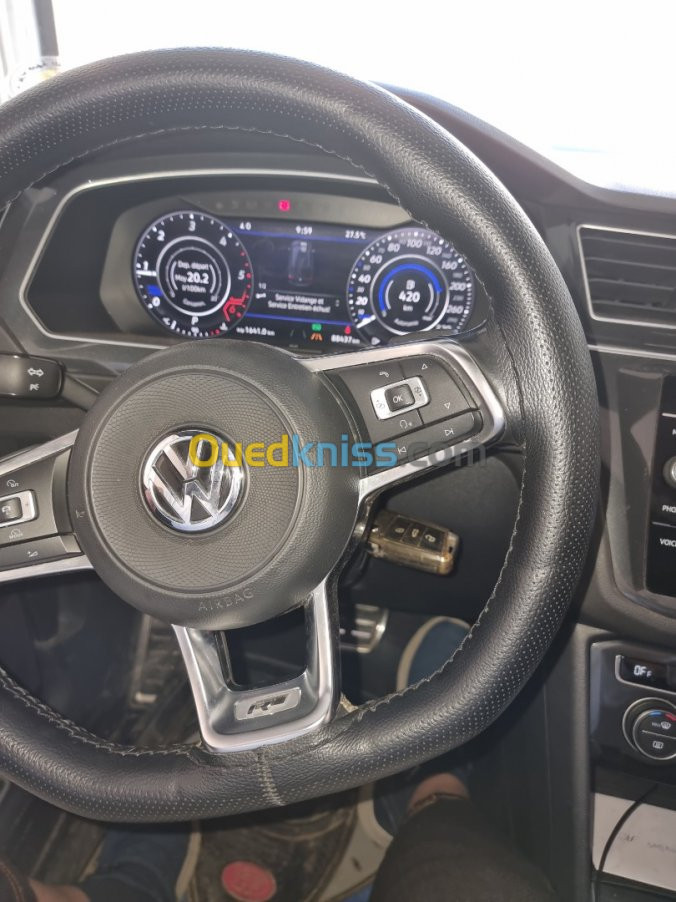 Volkswagen New Tiguan 2019 R-line