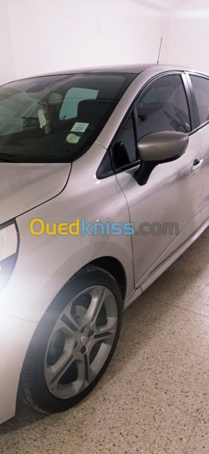 Renault Clio 4 2019 GT Line +