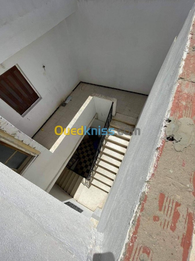 Location Niveau De Villa F4 Tebessa Tebessa