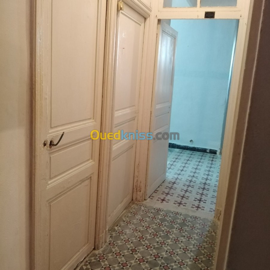 Vente Appartement F2 Alger Hussein dey