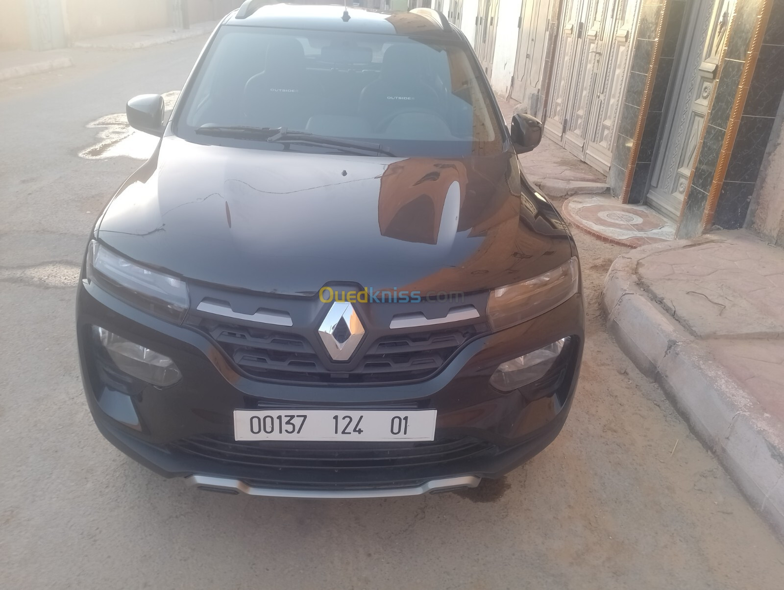 Renault Kwid 2024 Outsiders