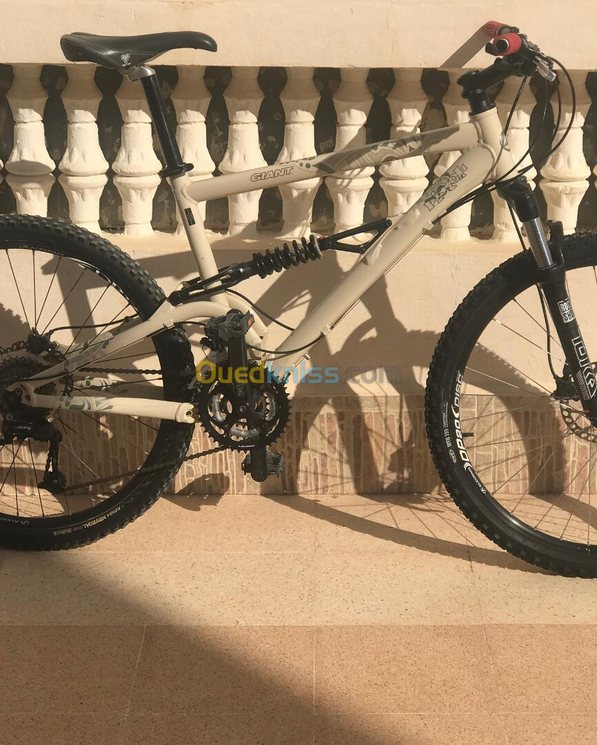 VTT GIANT PISTOL1 All mountain ENDURO Bike