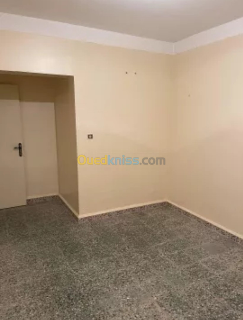 Vente Appartement F4 Biskra Biskra