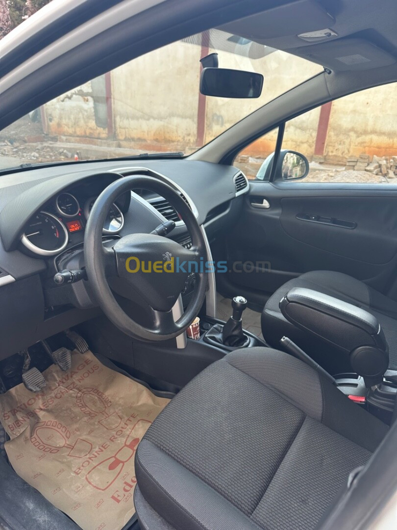 Peugeot 207 plus 2013 207 plus