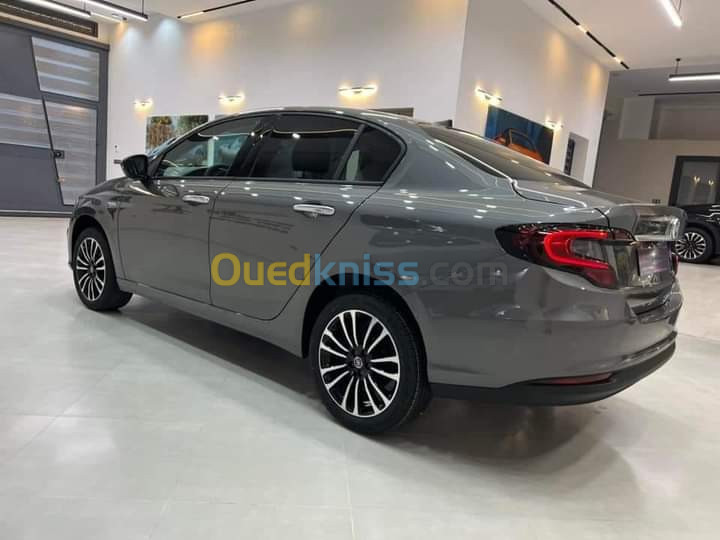 Fiat Tipo 2023 City