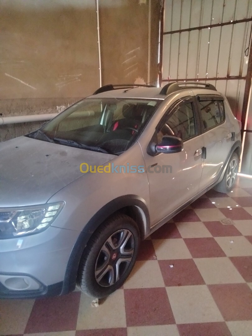 Dacia Sandero 2019 Stepway PRIVILEGE