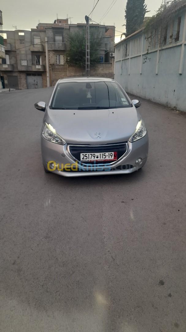 Peugeot 208 2015 Allure