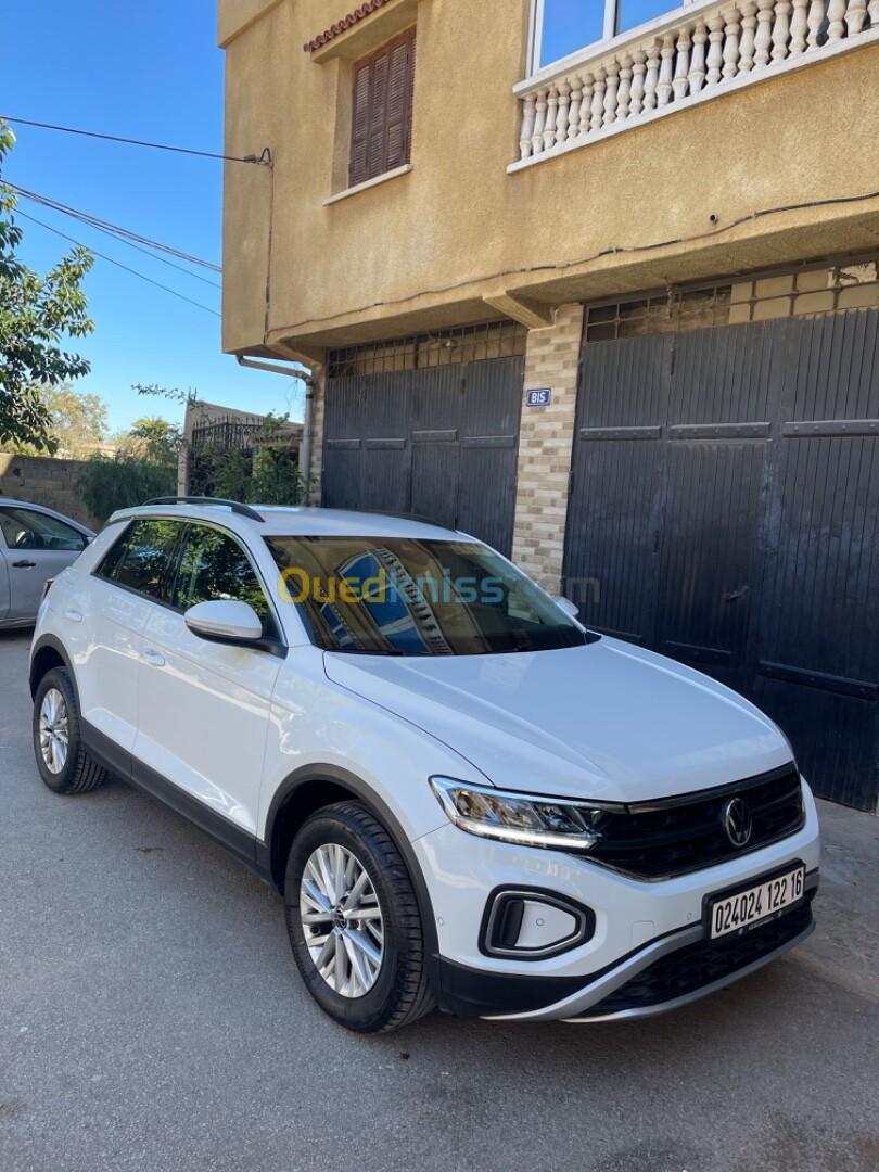 Volkswagen T-Roc 2022 Life