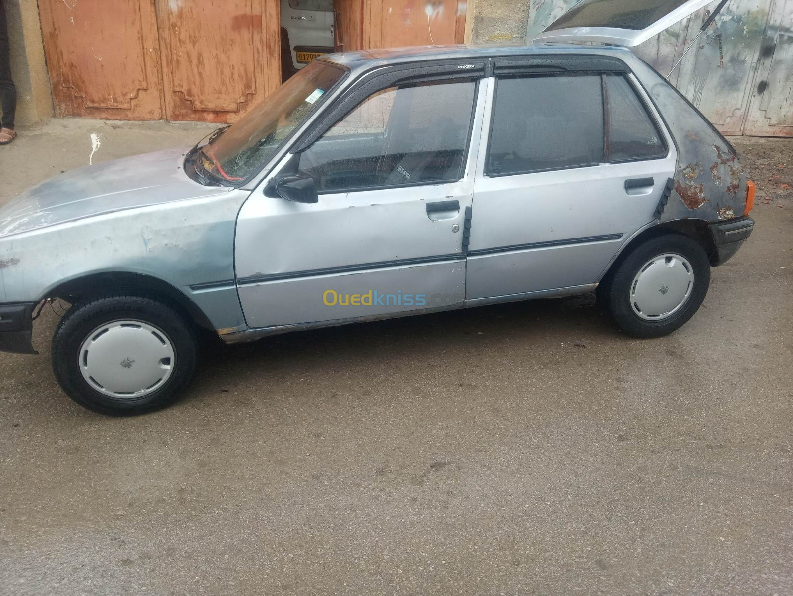 Peugeot 205 1986 205