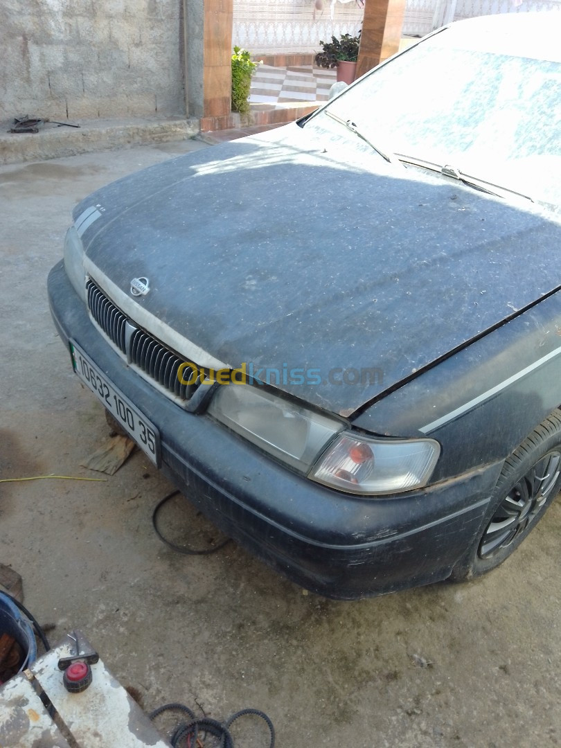 Nissan Sunny 2000 Sunny