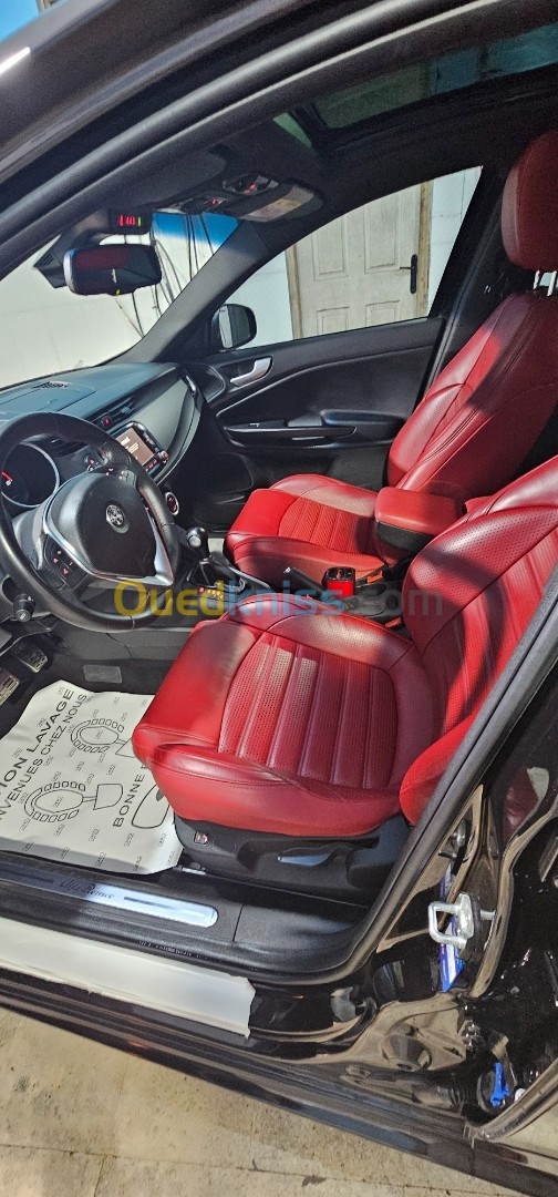 Alfa Romeo Giulietta 2021 1.8tbi 240hp