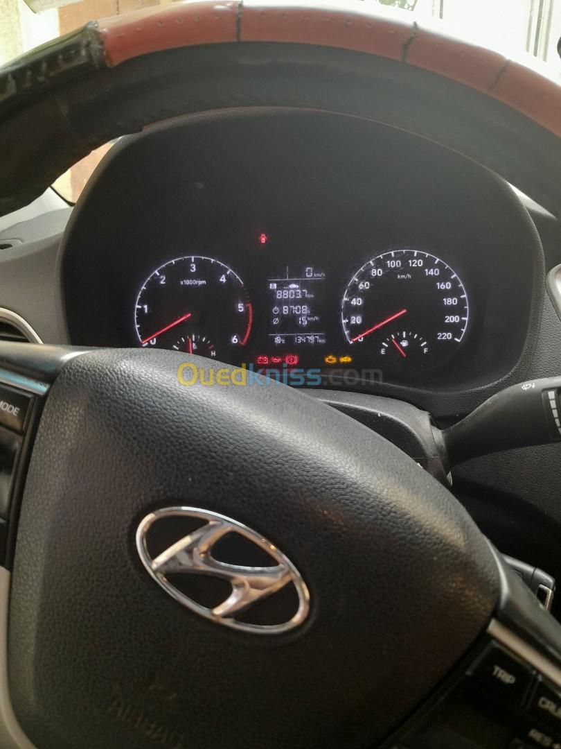 Hyundai Accent RB  5 portes 2019 Préstige