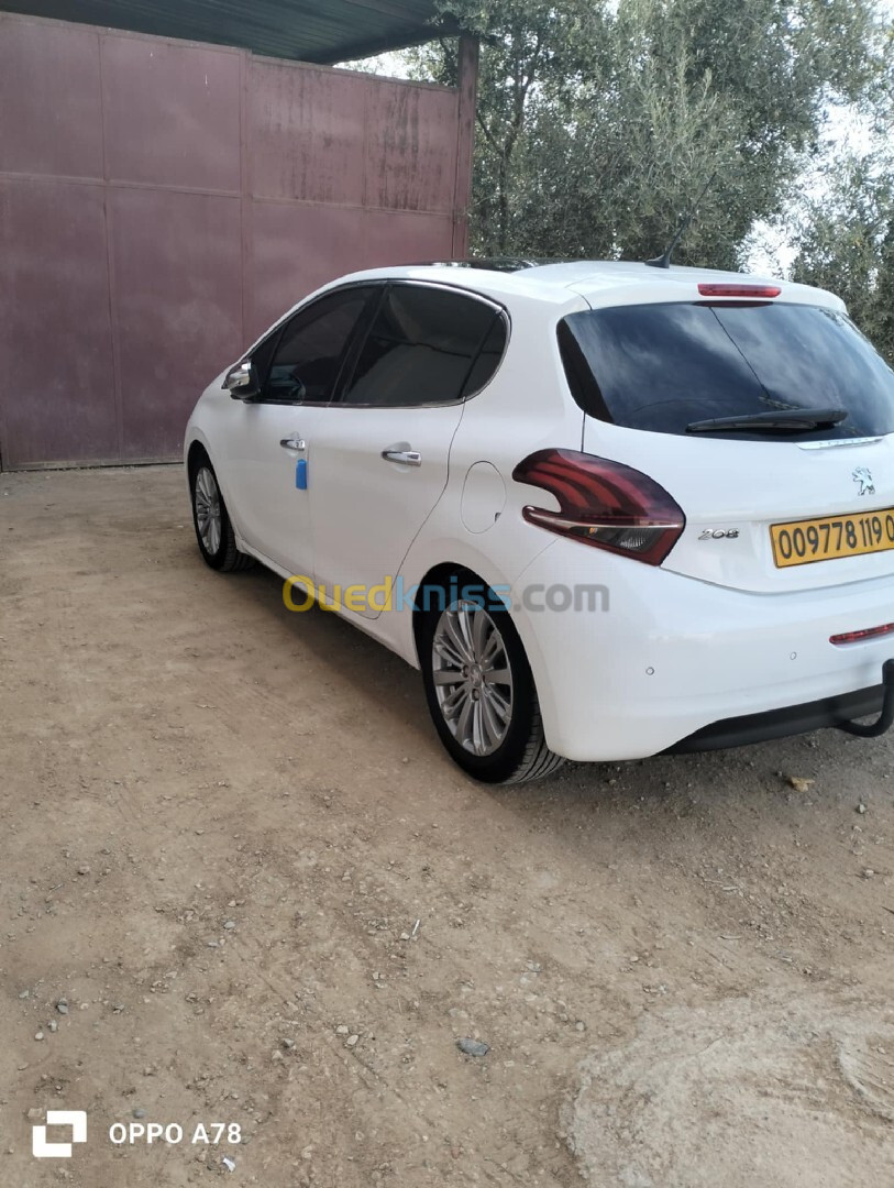 Peugeot 208 2019 Allure Facelift