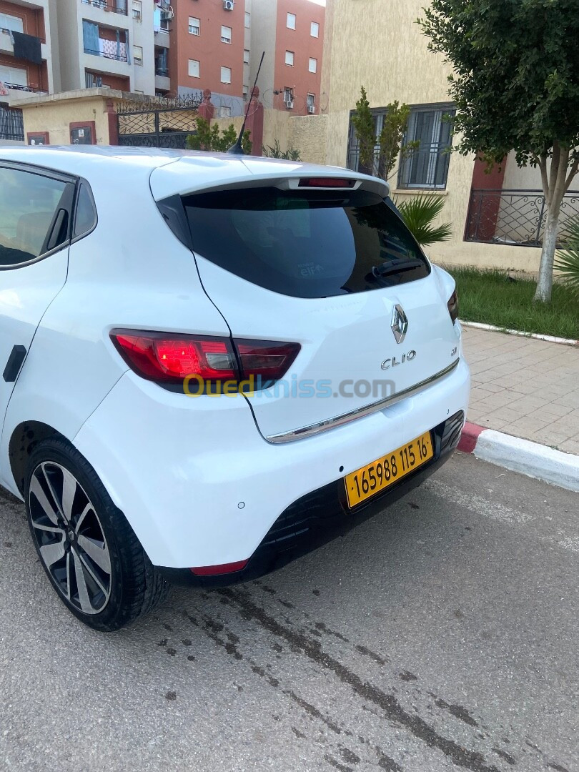 Renault Clio 4 2015 Seventeen