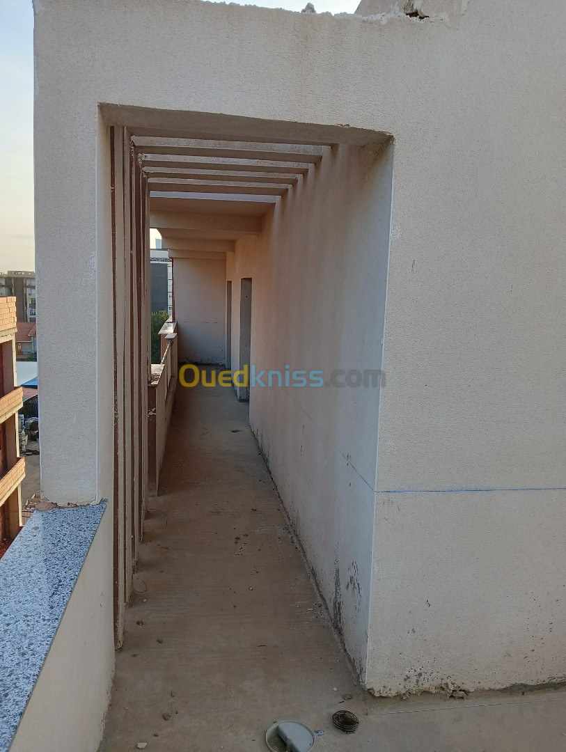 Vente Appartement F5 Alger Bordj el kiffan