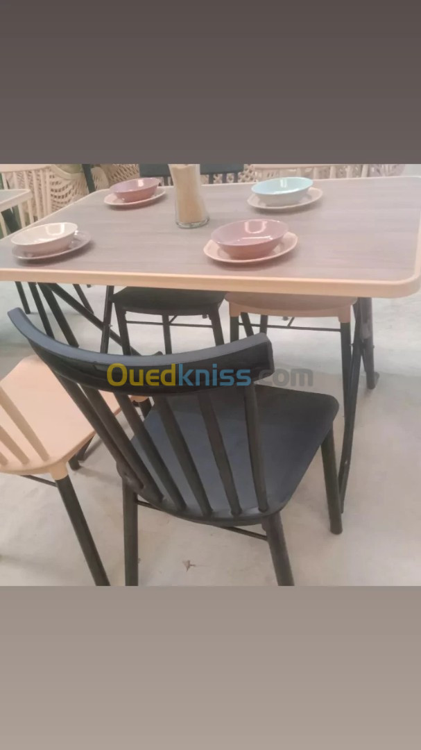 Promo Chaise bistrots pied metal