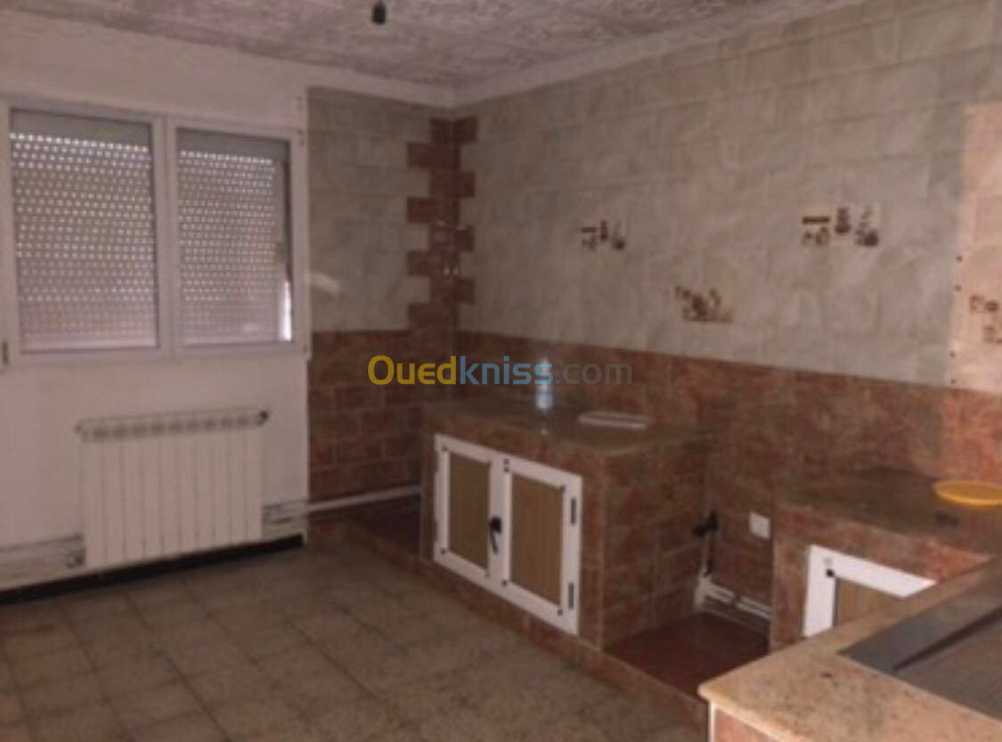 Vente Appartement F4 Tiaret Tiaret